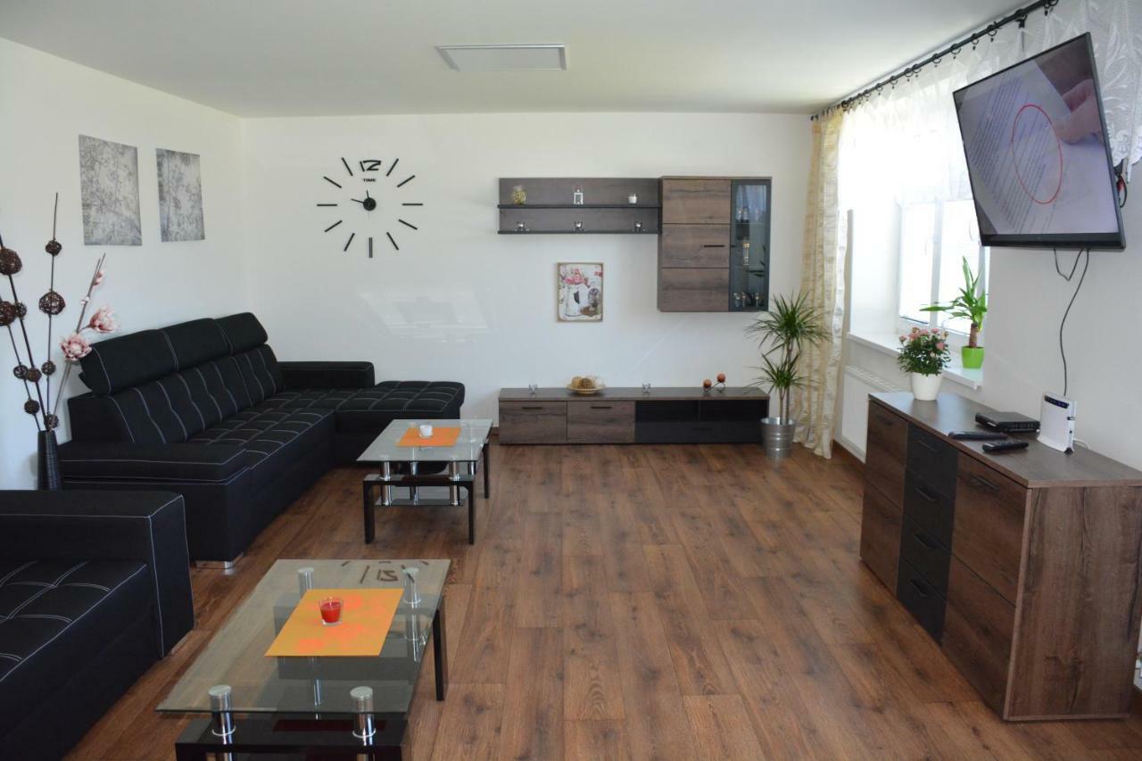 Moravske Toskansko Stavesice Extérieur photo