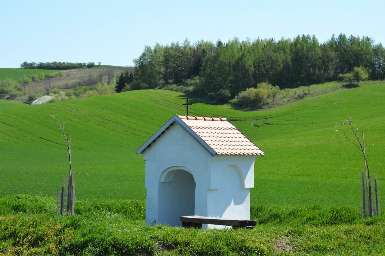 Moravske Toskansko Stavesice Extérieur photo